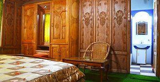 Shahenshah Houseboat 5, Srinagar 3
